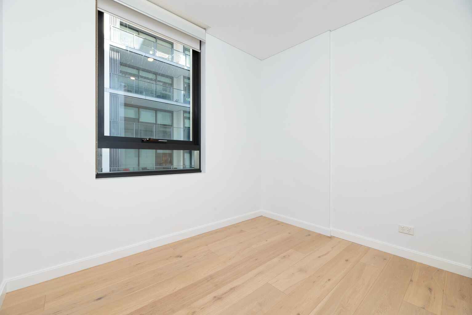 1302/229 Miller Street  North Sydney