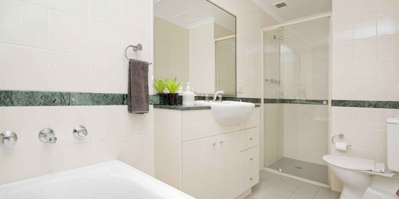 79/237 Miller Street North Sydney