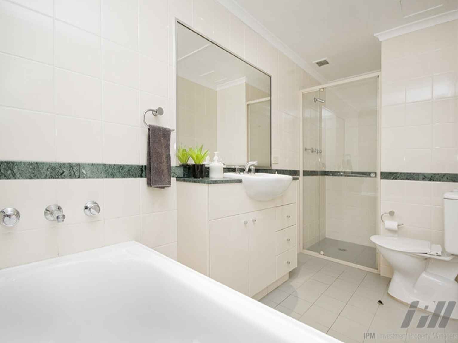 79/237 Miller Street North Sydney 79/237 Miller Street North Sydney