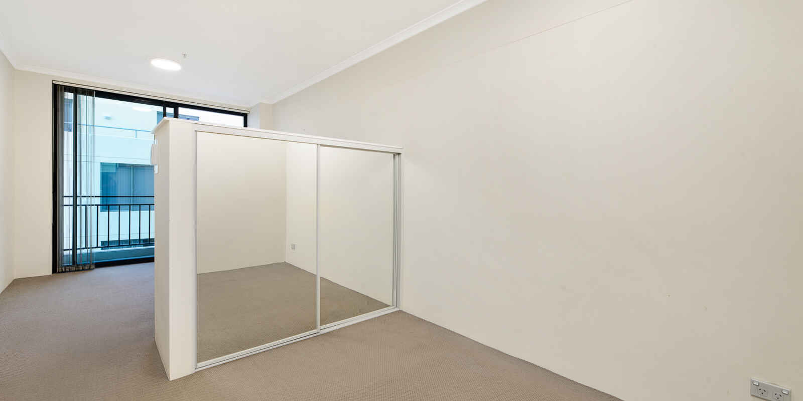 79/237 Miller Street North Sydney