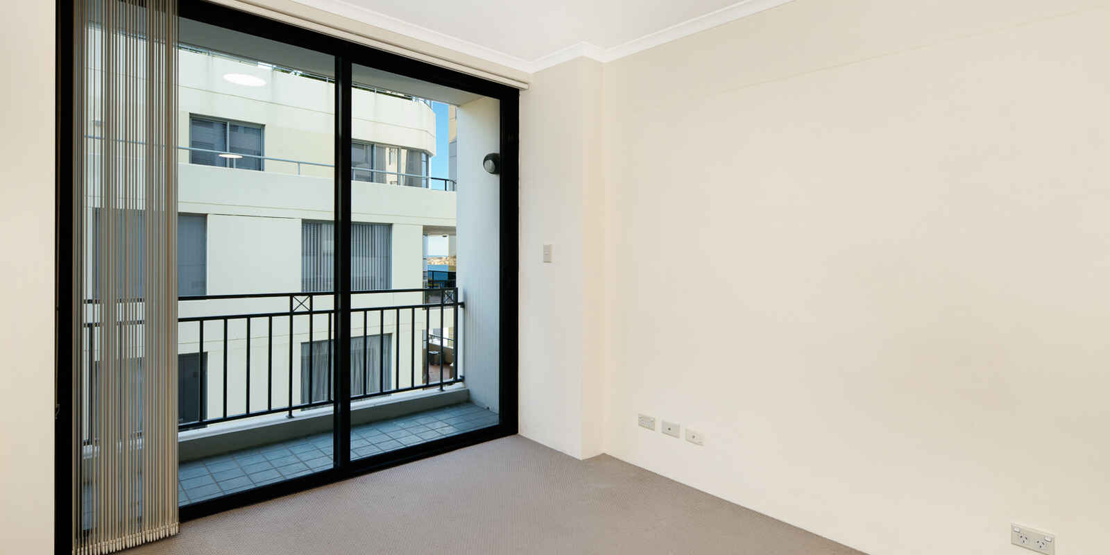 79/237 Miller Street North Sydney