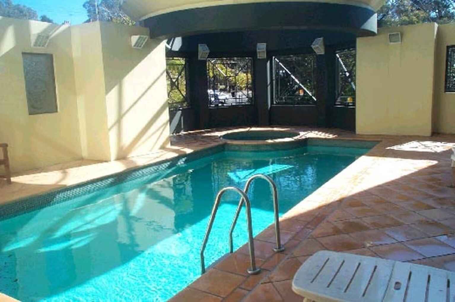 8/237 Miller Street North Sydney