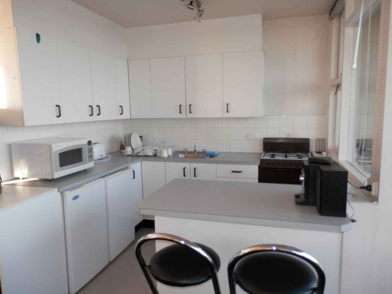 75/2 East Crescent Street  McMahons Point