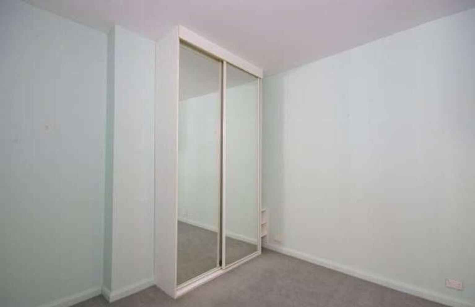 28/7-17 Berry Street North Sydney