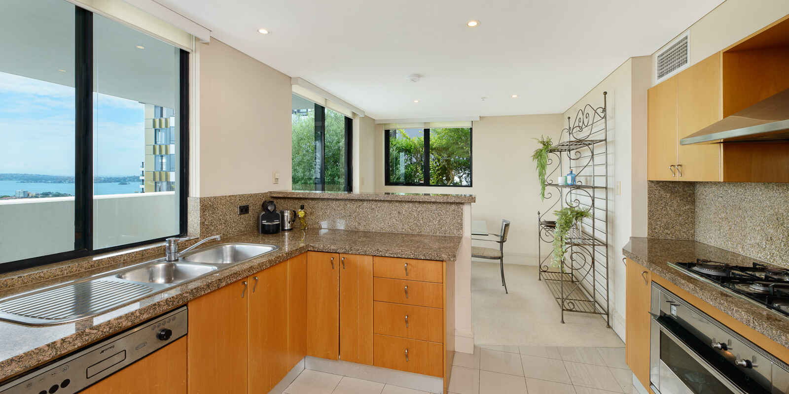 95/237 Miller Street North Sydney