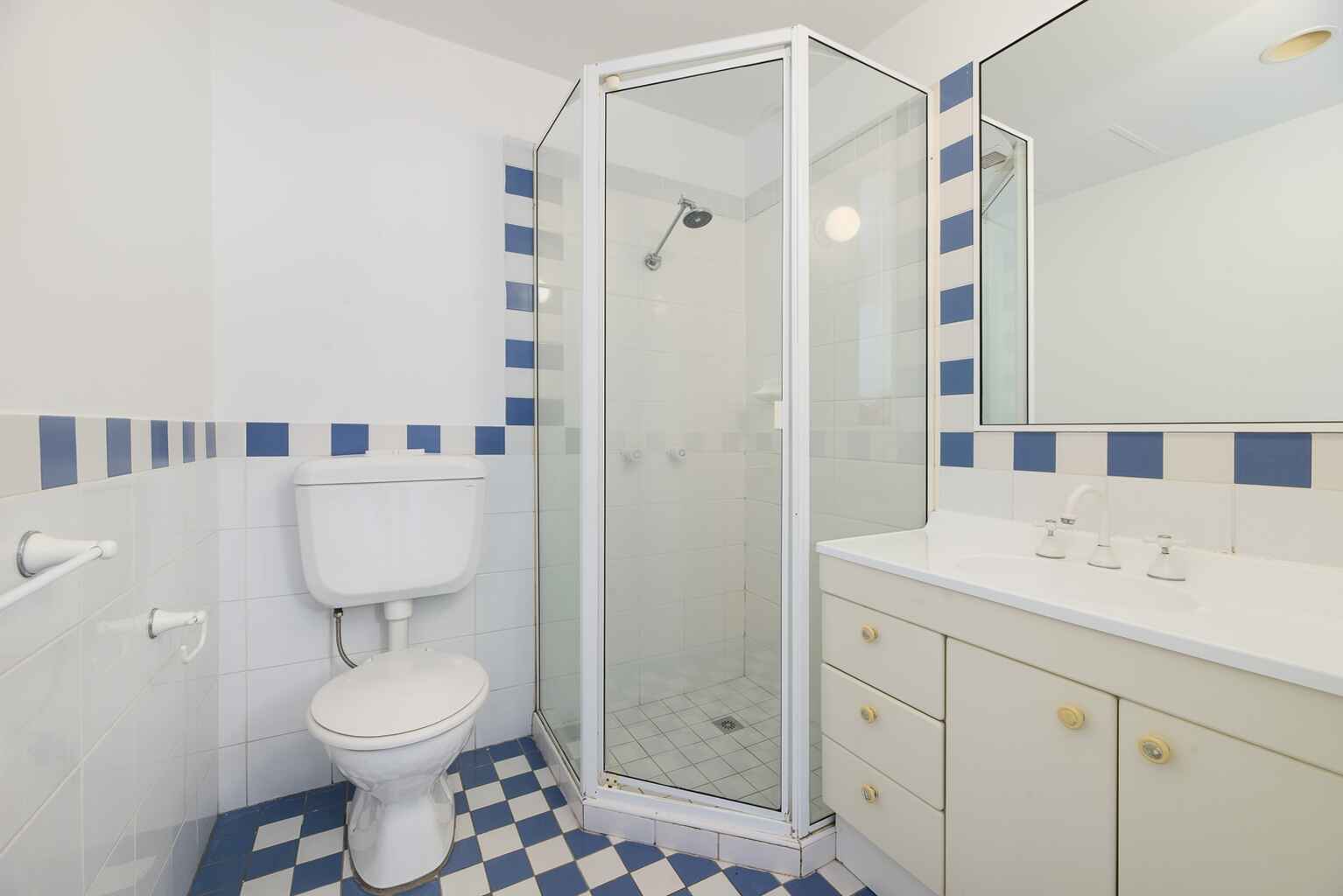 10/7-17 Berry Street  North Sydney