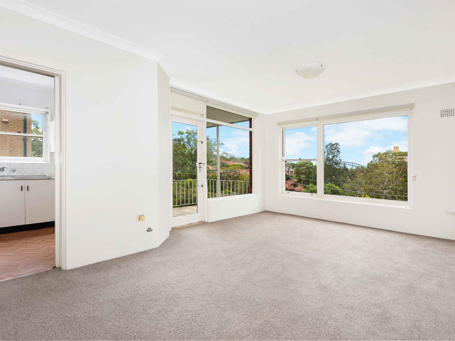 1/16 McKye Street Waverton