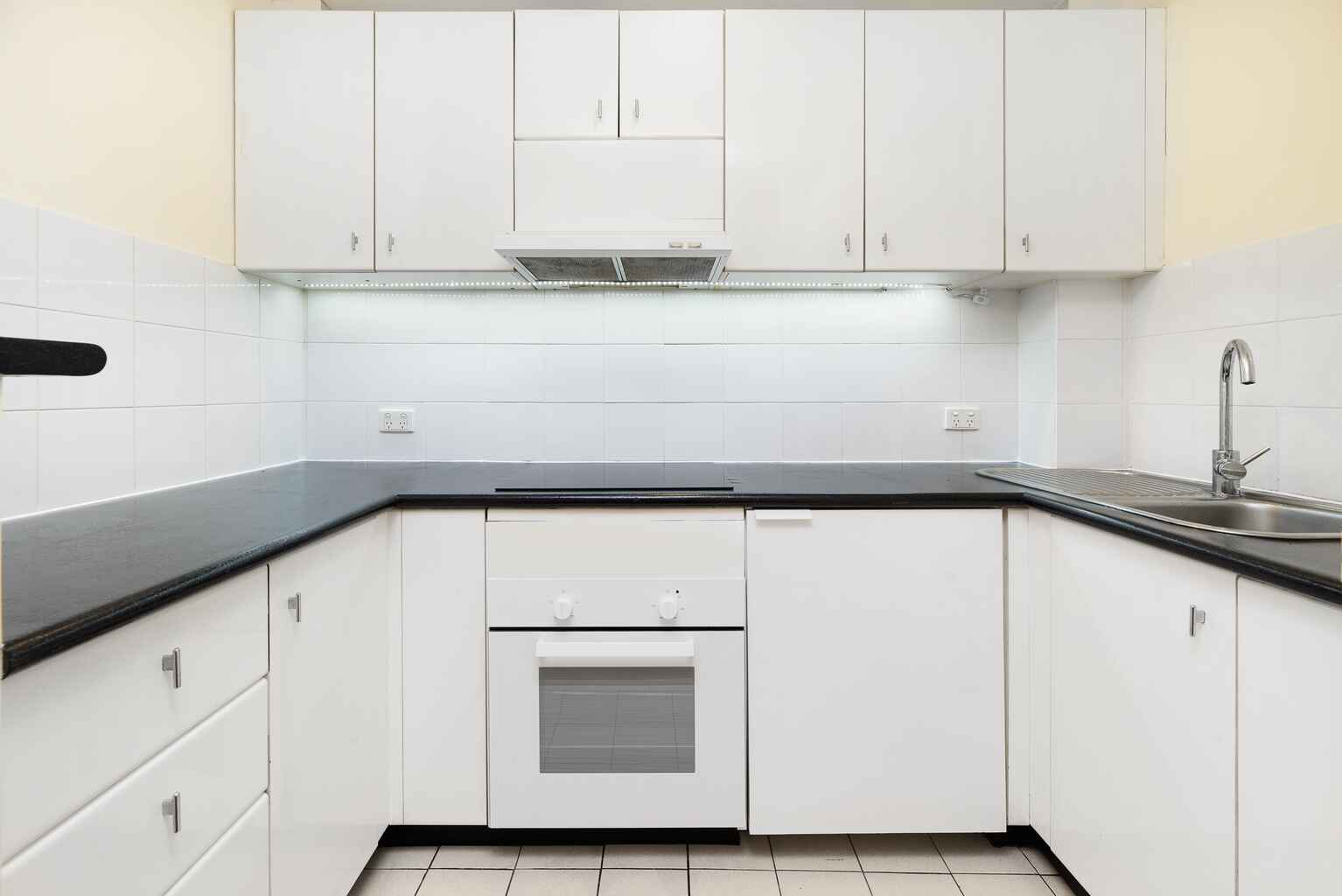 18/7-17 Berry Street  North Sydney