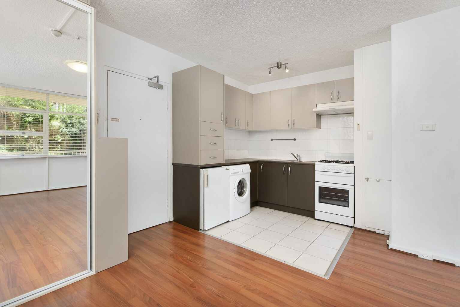 1/52 High Street North Sydney 1/52 High Street North Sydney