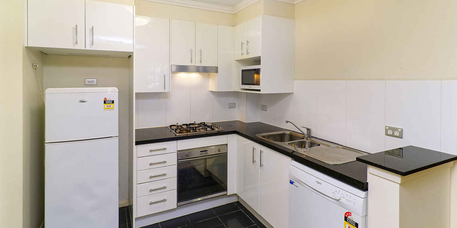 15/7 Herbert Street St Leonards 15/7 Herbert Street St Leonards