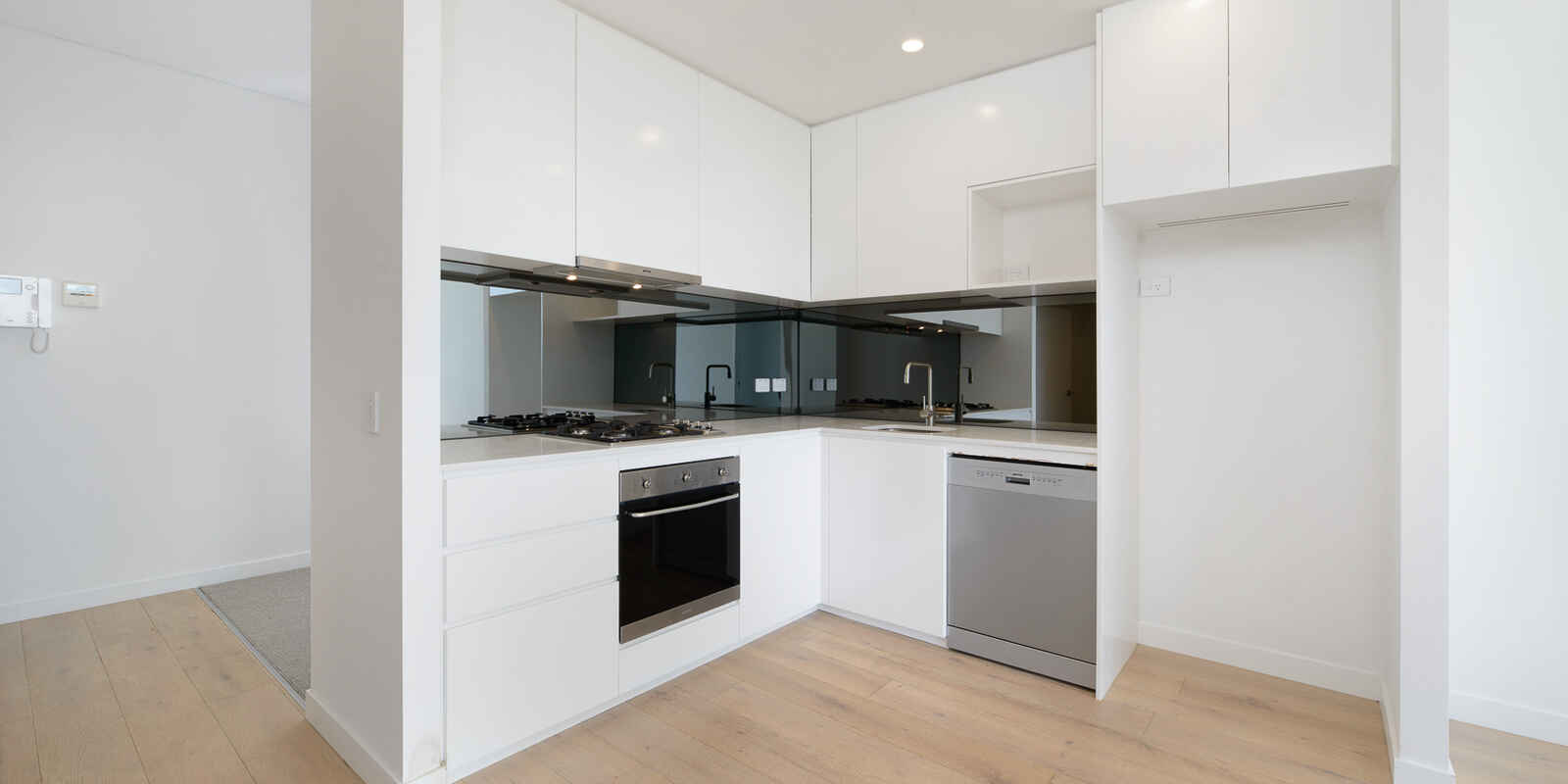 307/22 Cambridge Street  Epping