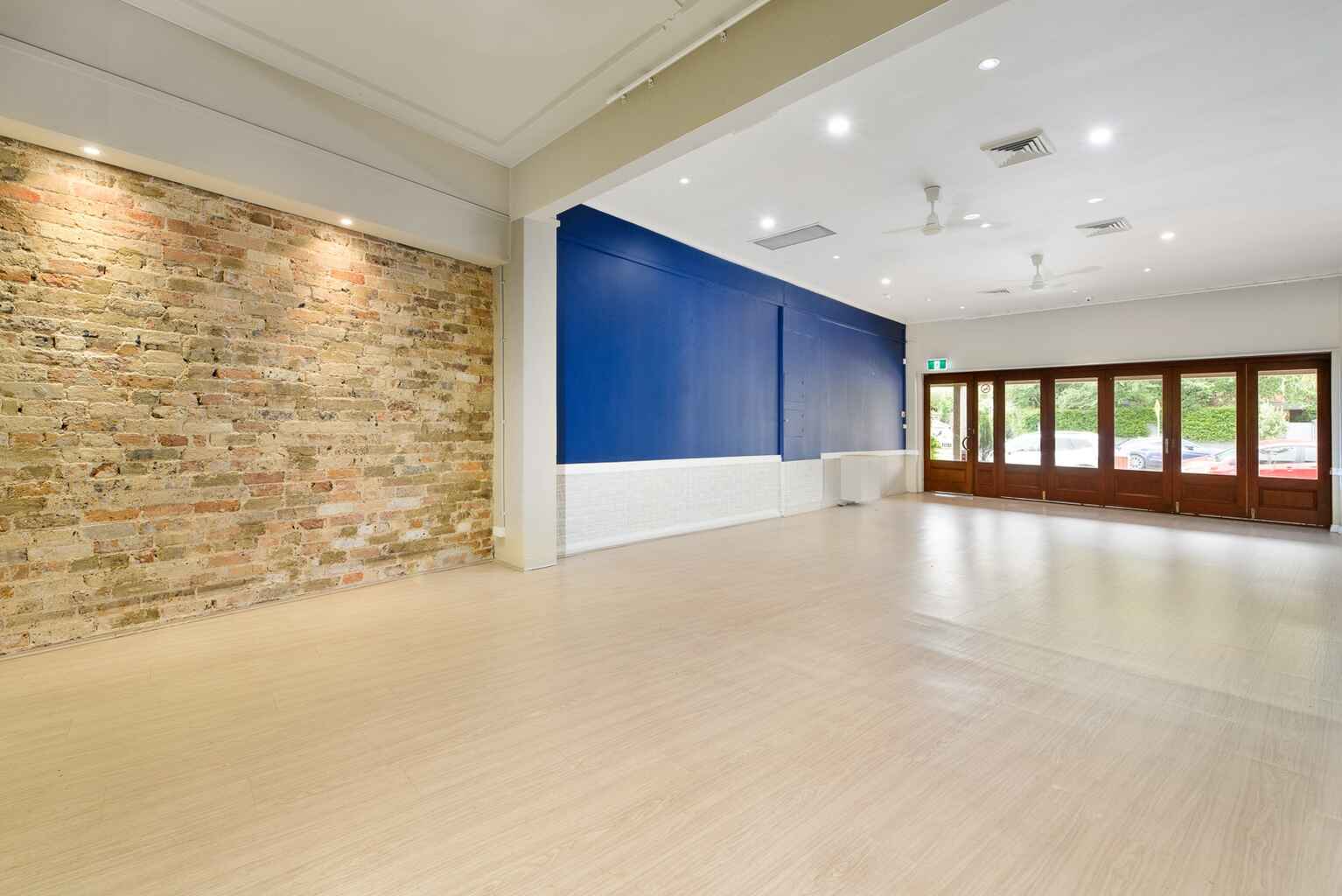 Shop 2/122 Edinburgh Road Castlecrag Shop 2/122 Edinburgh Road Castlecrag