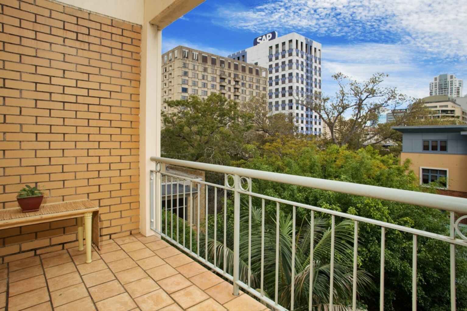 25/267 Miller Street North Sydney