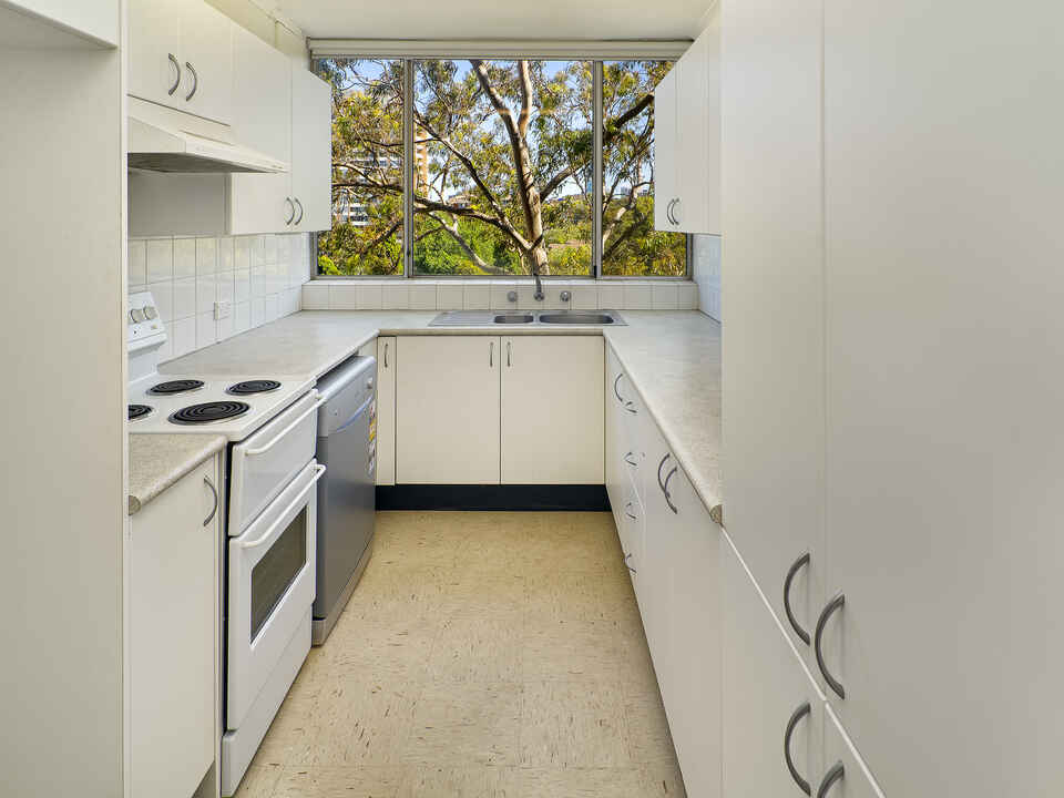 22/16 Carr Street Waverton