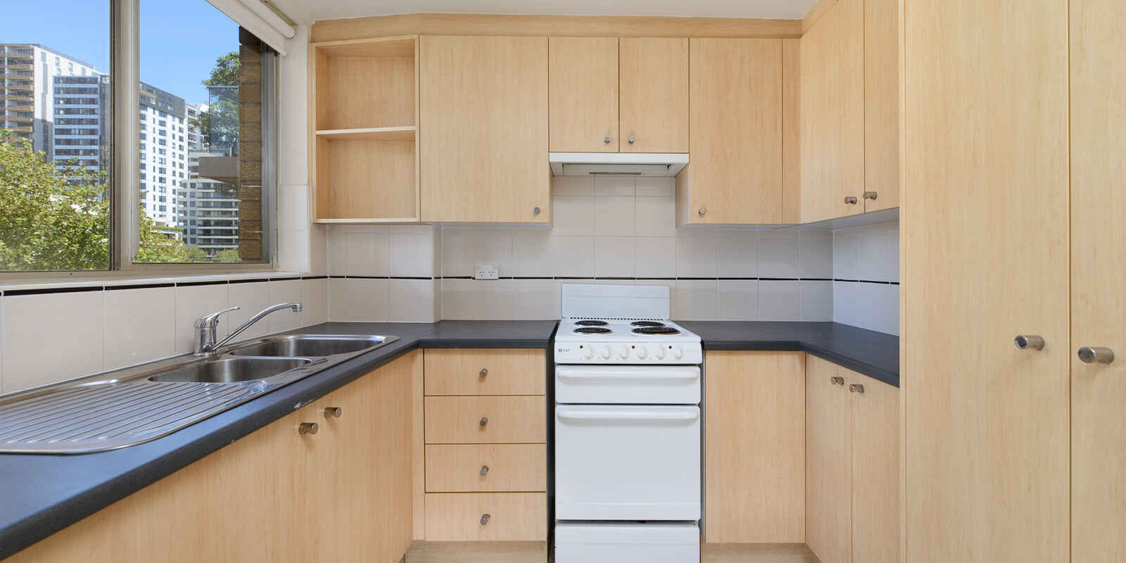 2/199 Walker Street North Sydney