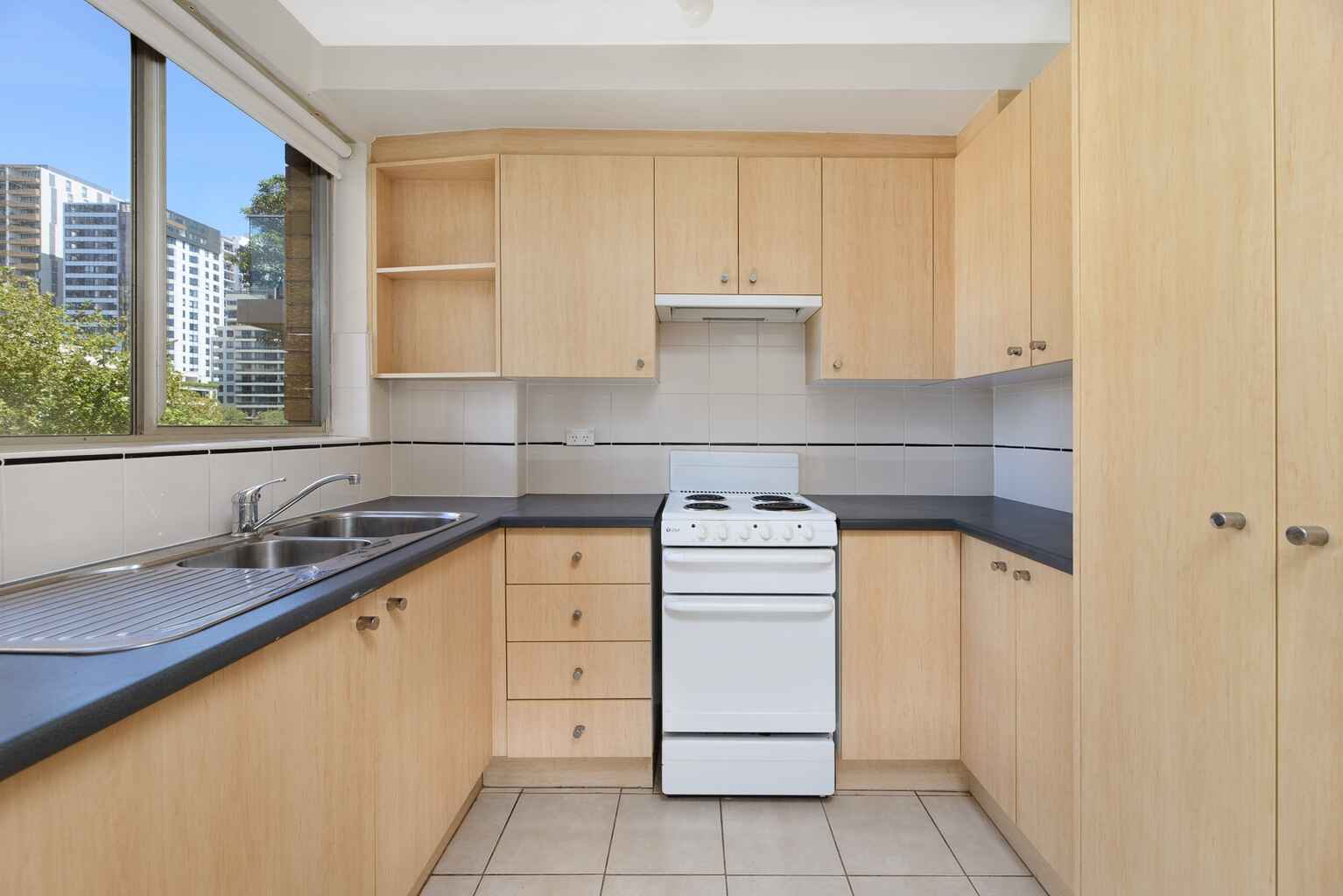 2/199 Walker Street North Sydney