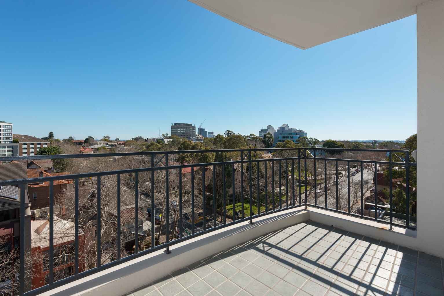 69/237 Miller Street North Sydney