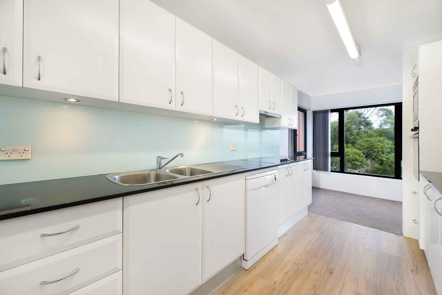 22/16 Hampden Street North Sydney