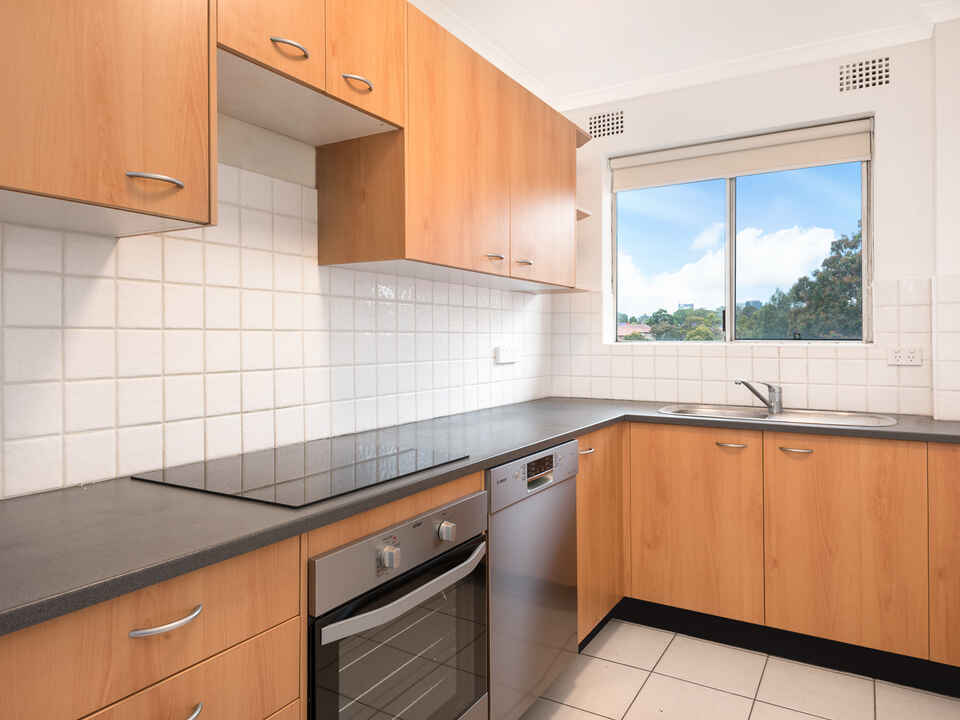 11/7 Parkes Street (Off McBurney Street) Naremburn