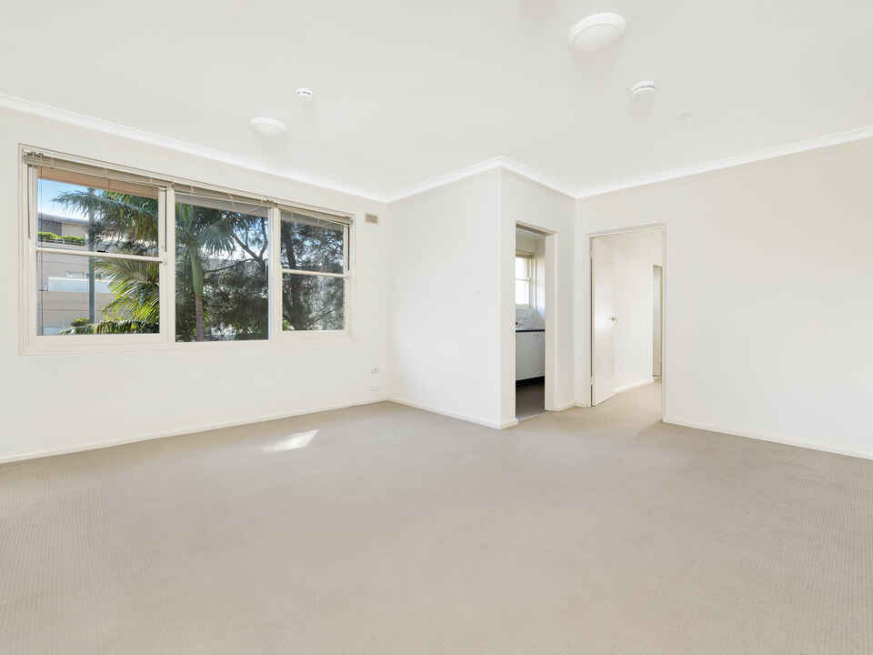 14/8A Rangers Rd Cremorne