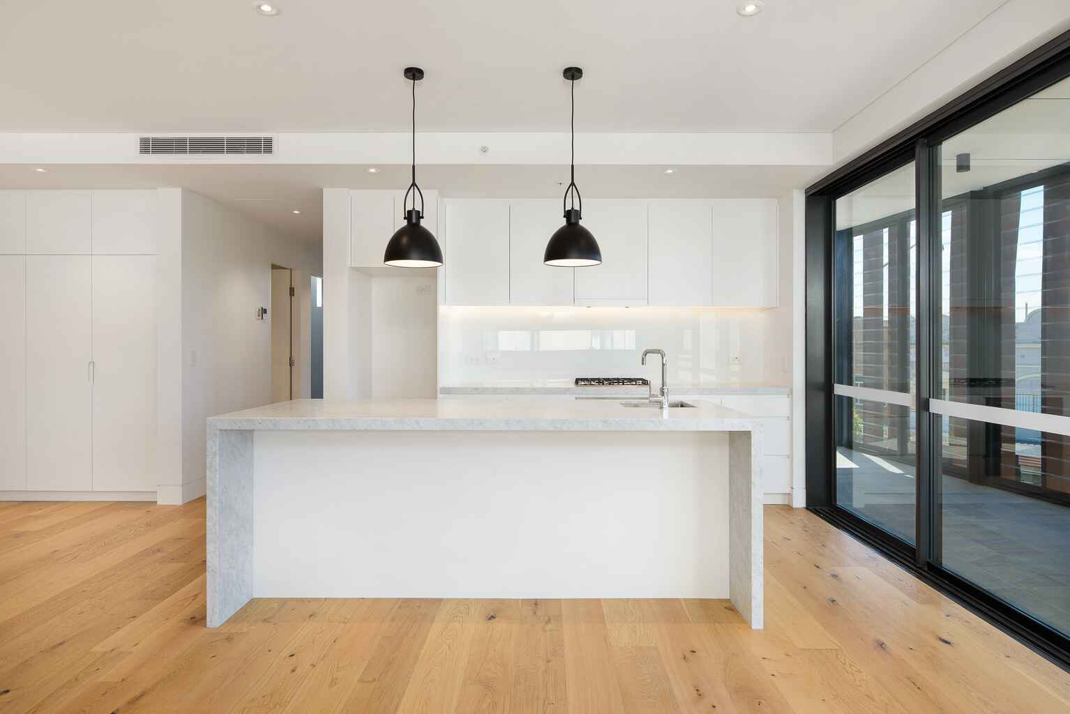 13/211 Military Road Cremorne