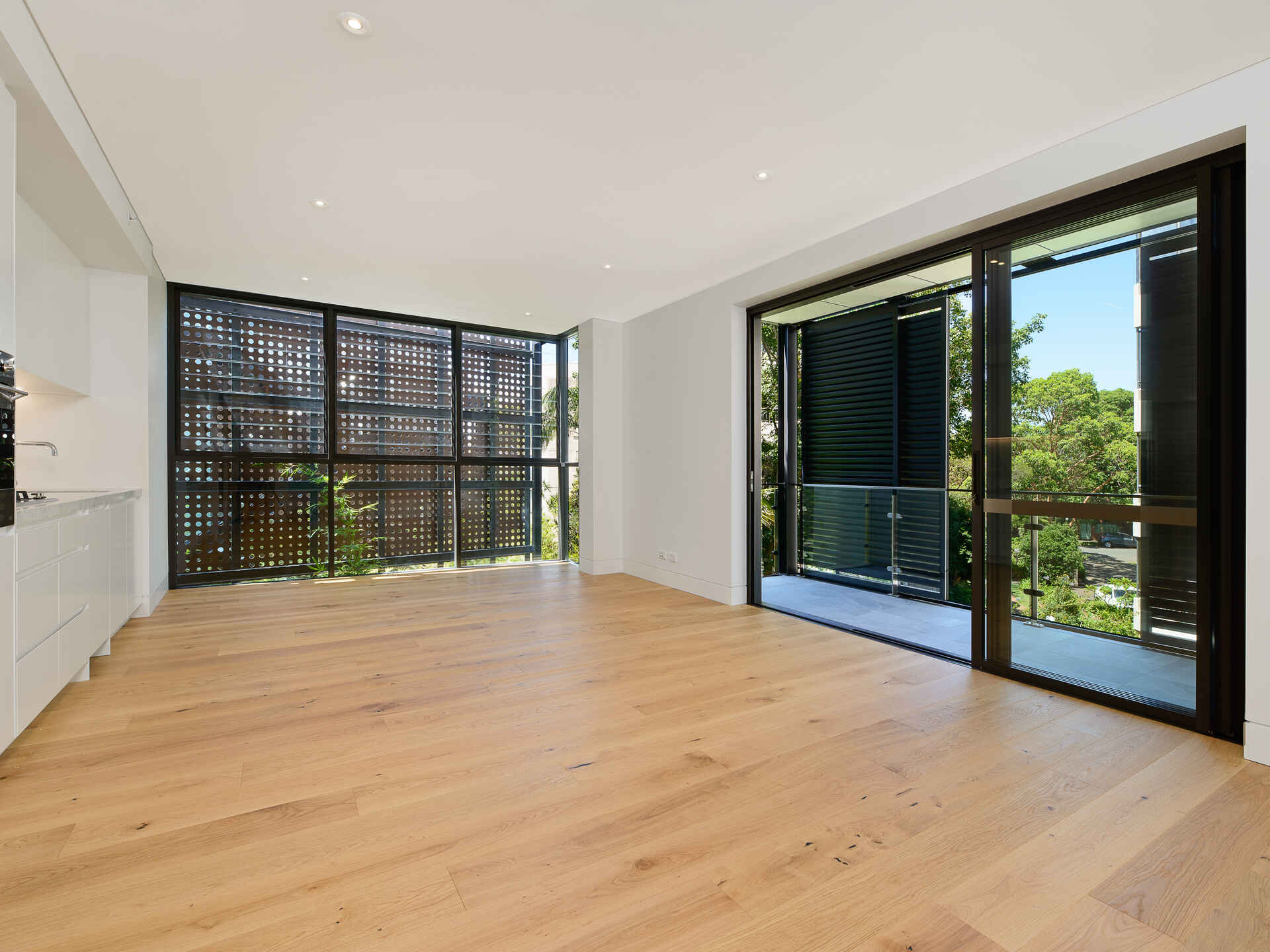 16/211 Military Road Cremorne