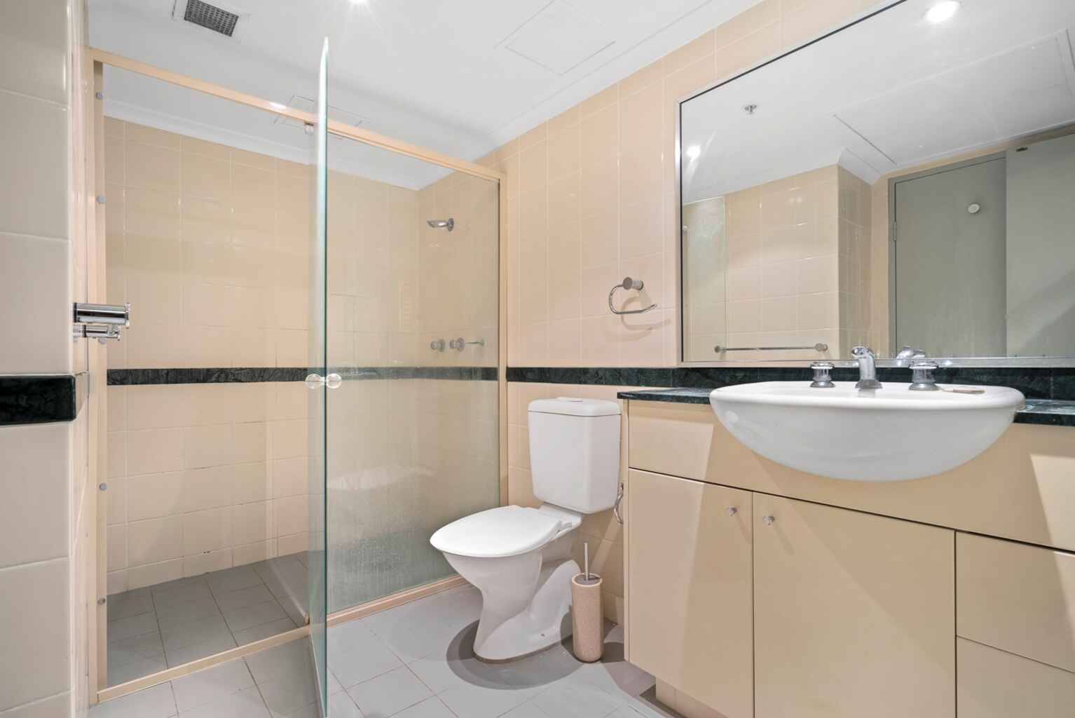 29/237 Miller Street North Sydney