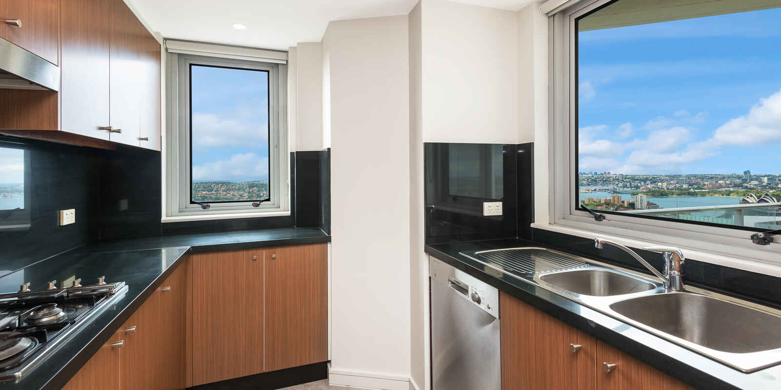 3305/79-81  Berry Street North Sydney