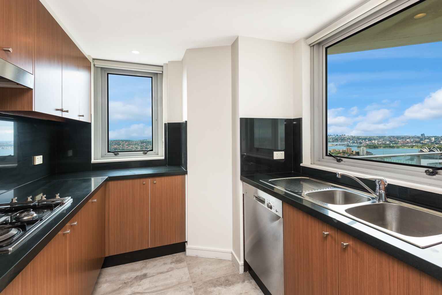 3305/79-81  Berry Street North Sydney