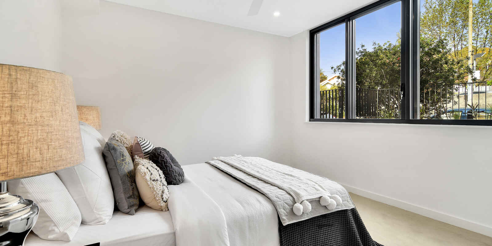 402/564 Miller Street Cammeray