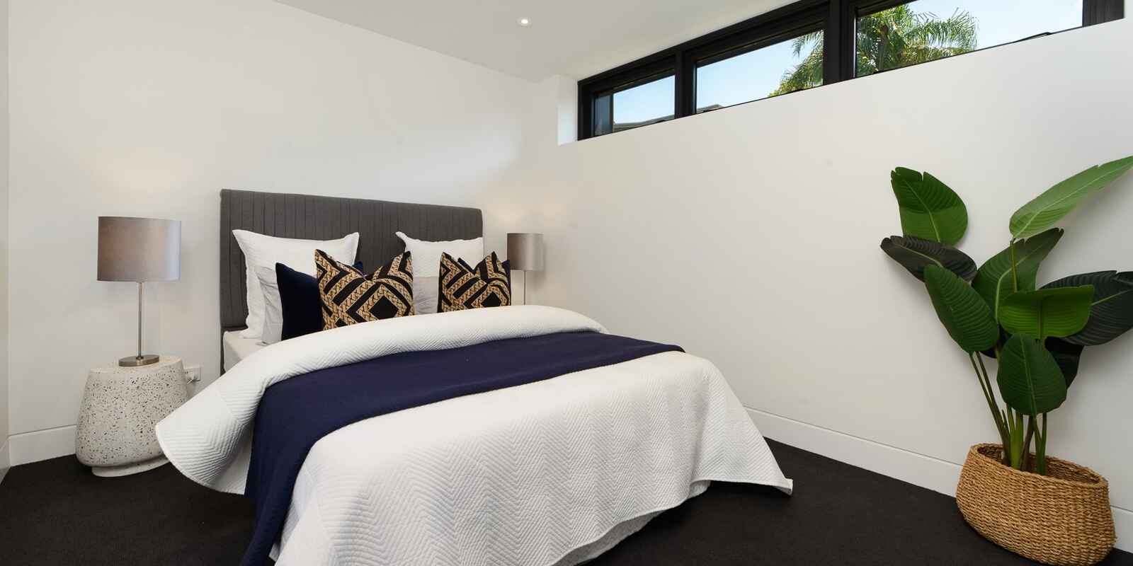 17/211 Military Road  Cremorne