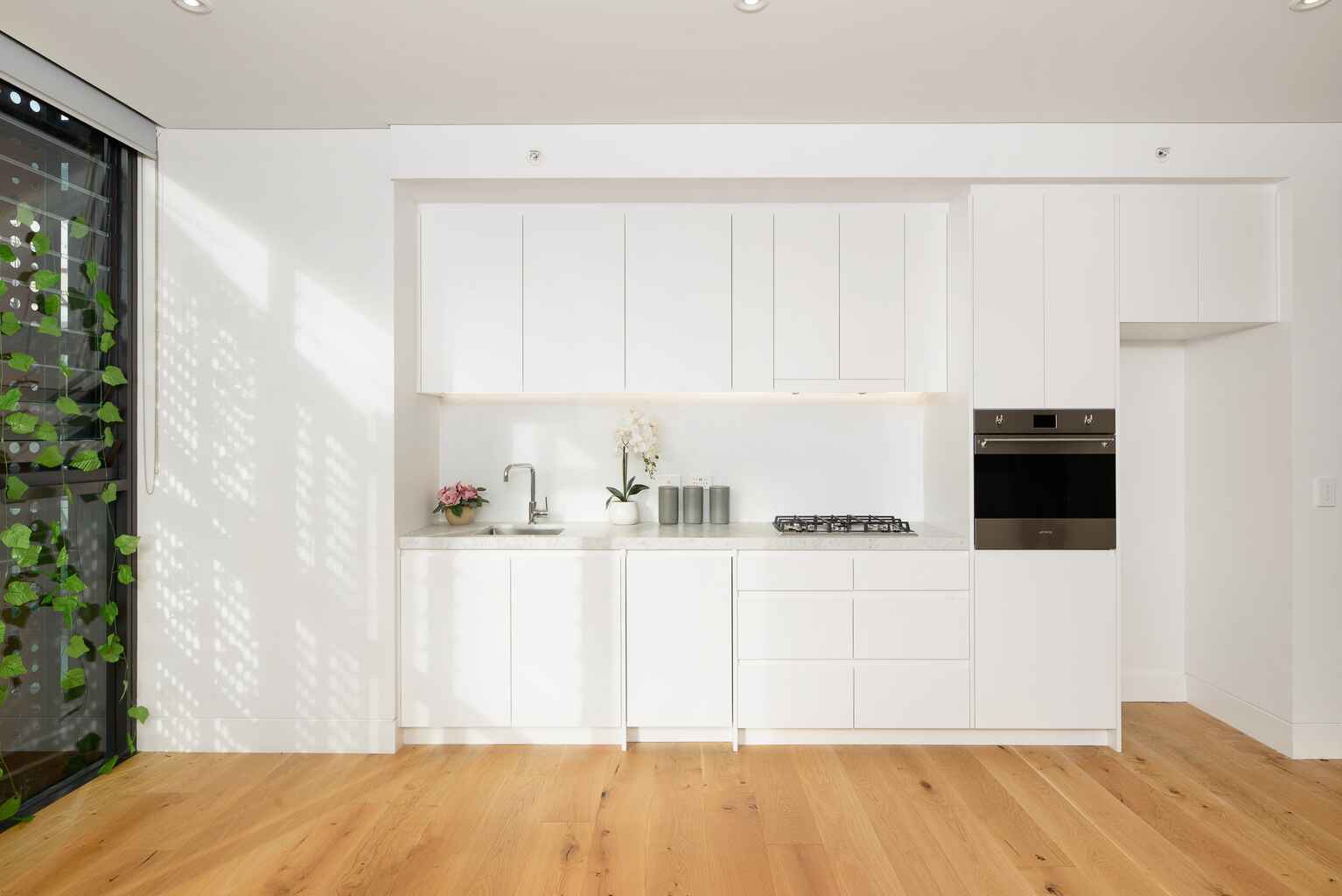 17/211 Military Road  Cremorne