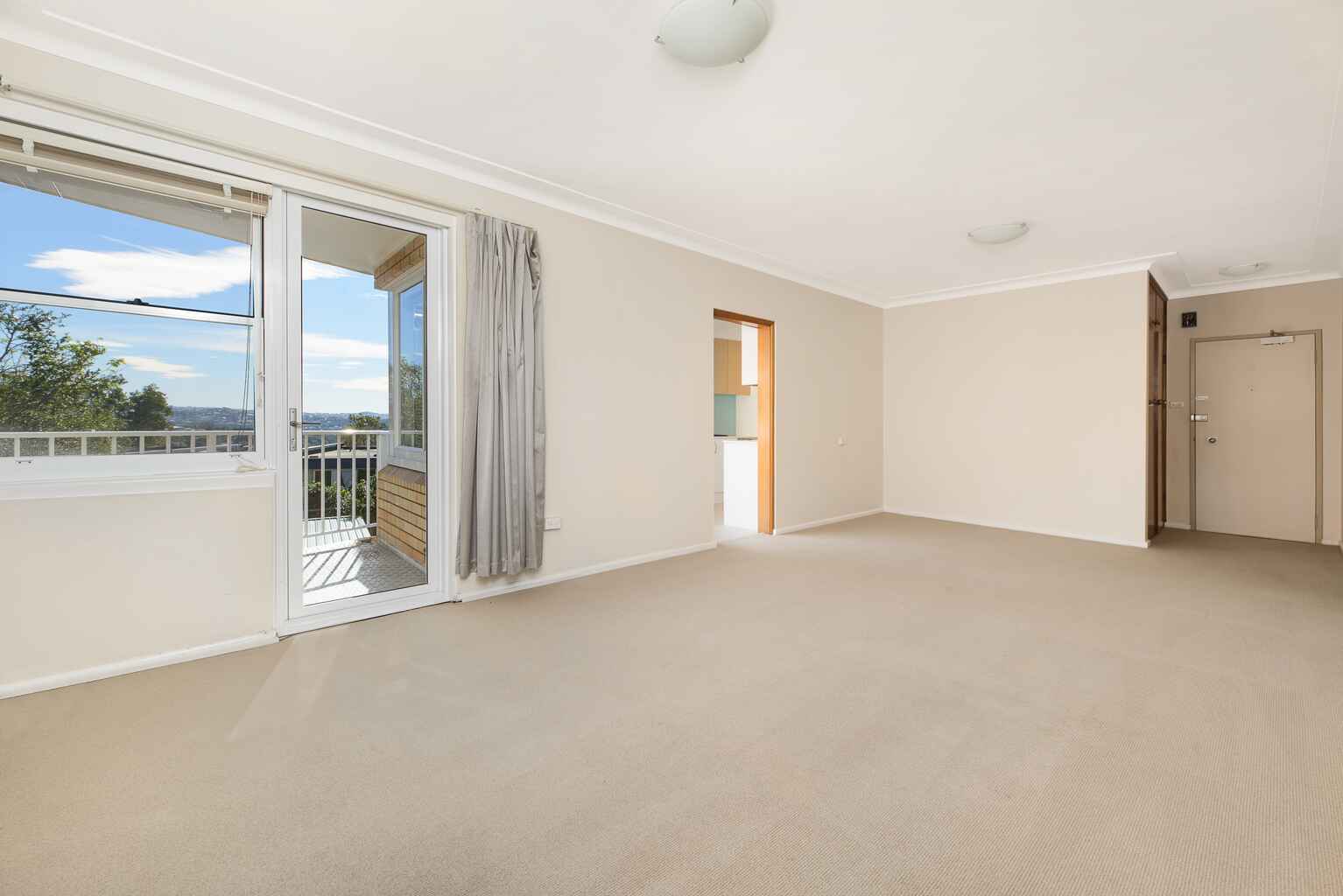 8/39 Stanton Road Mosman