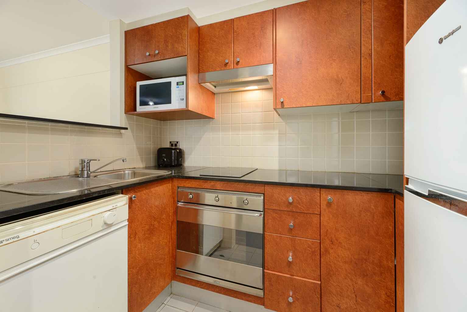 5/237 Miller Street North Sydney 5/237 Miller Street North Sydney