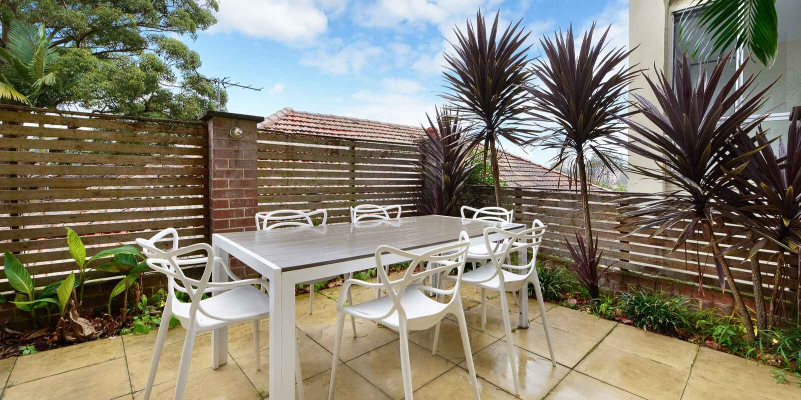 1/2 Eaton Street Neutral Bay