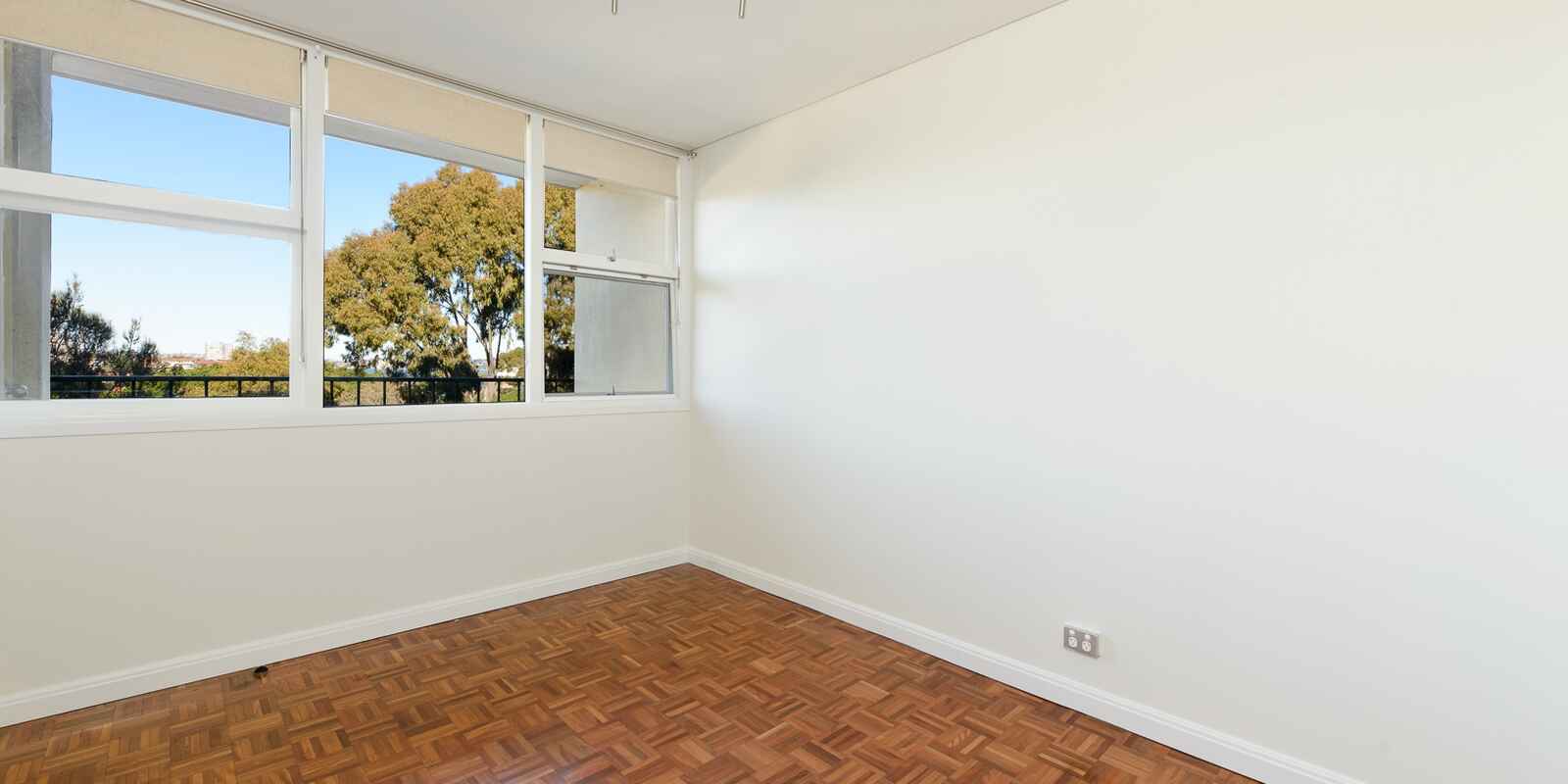 403/22 Doris Street North Sydney