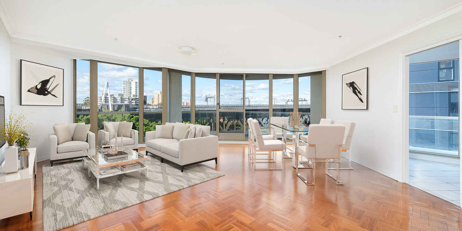 703/38 Alfred Street Milsons Point 703/38 Alfred Street Milsons Point