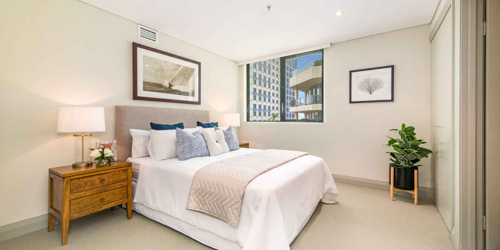 71/237 Miller Street North Sydney