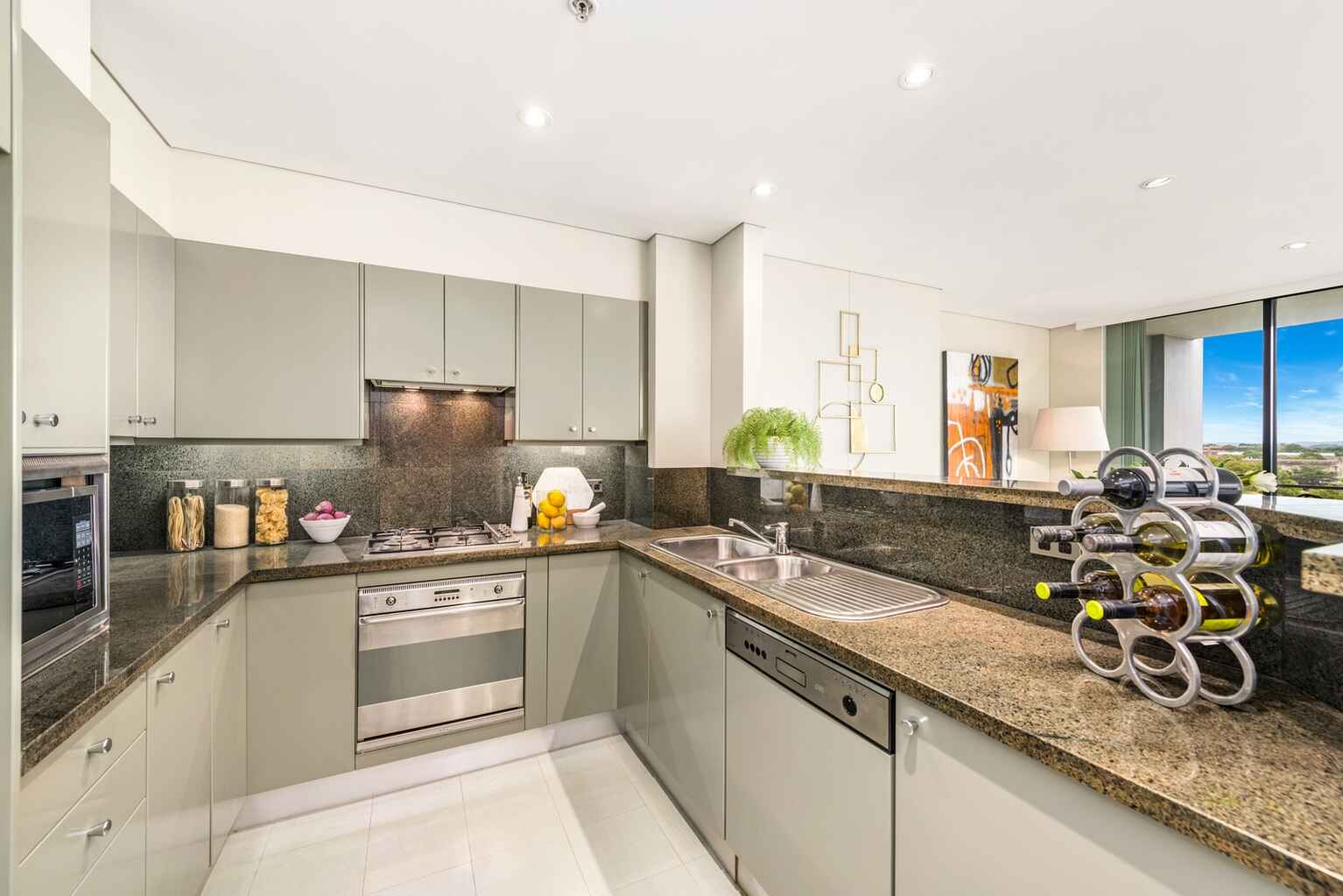 71/237 Miller Street North Sydney 71/237 Miller Street North Sydney