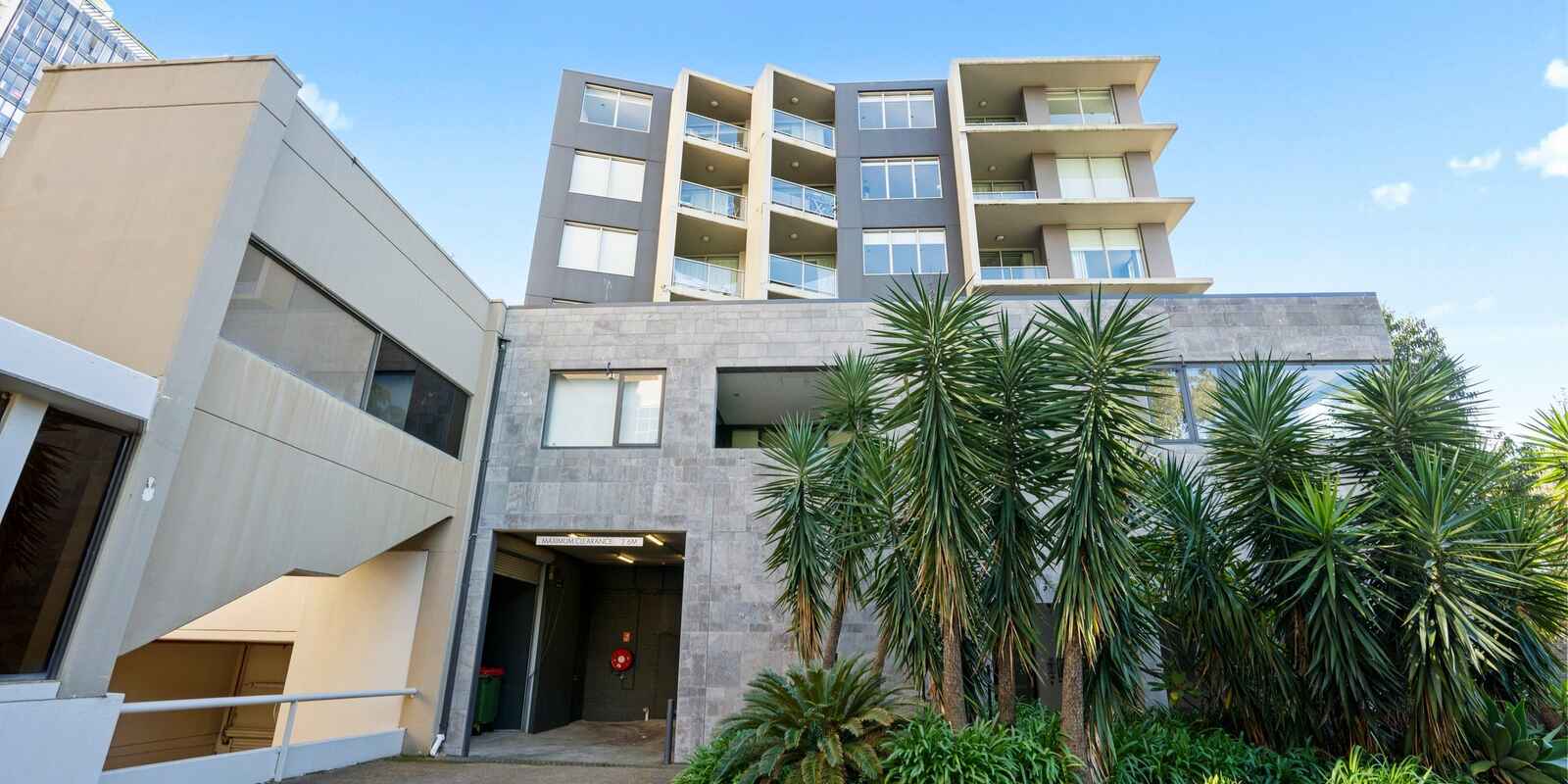 304/88 Berry Street North Sydney