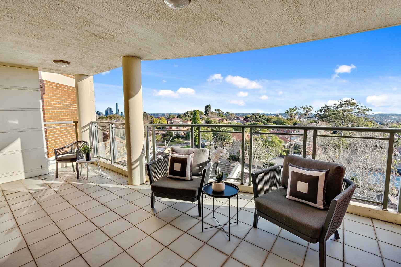 608/28 West Street North Sydney