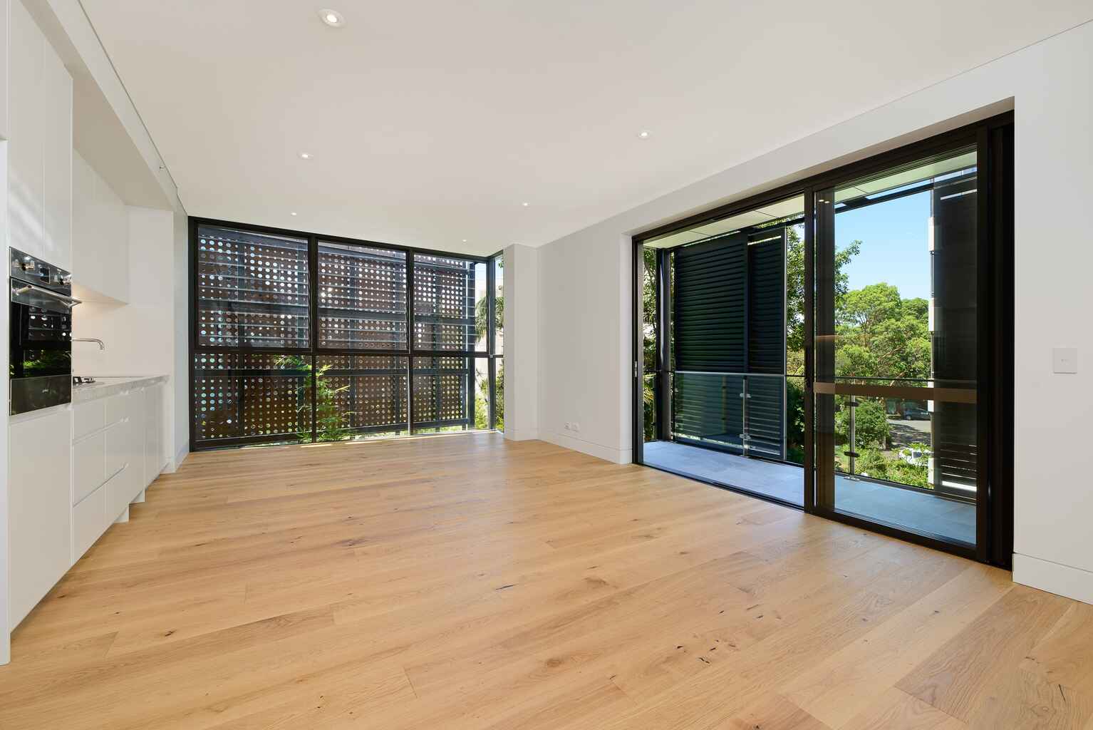 16/211 Military Road Cremorne