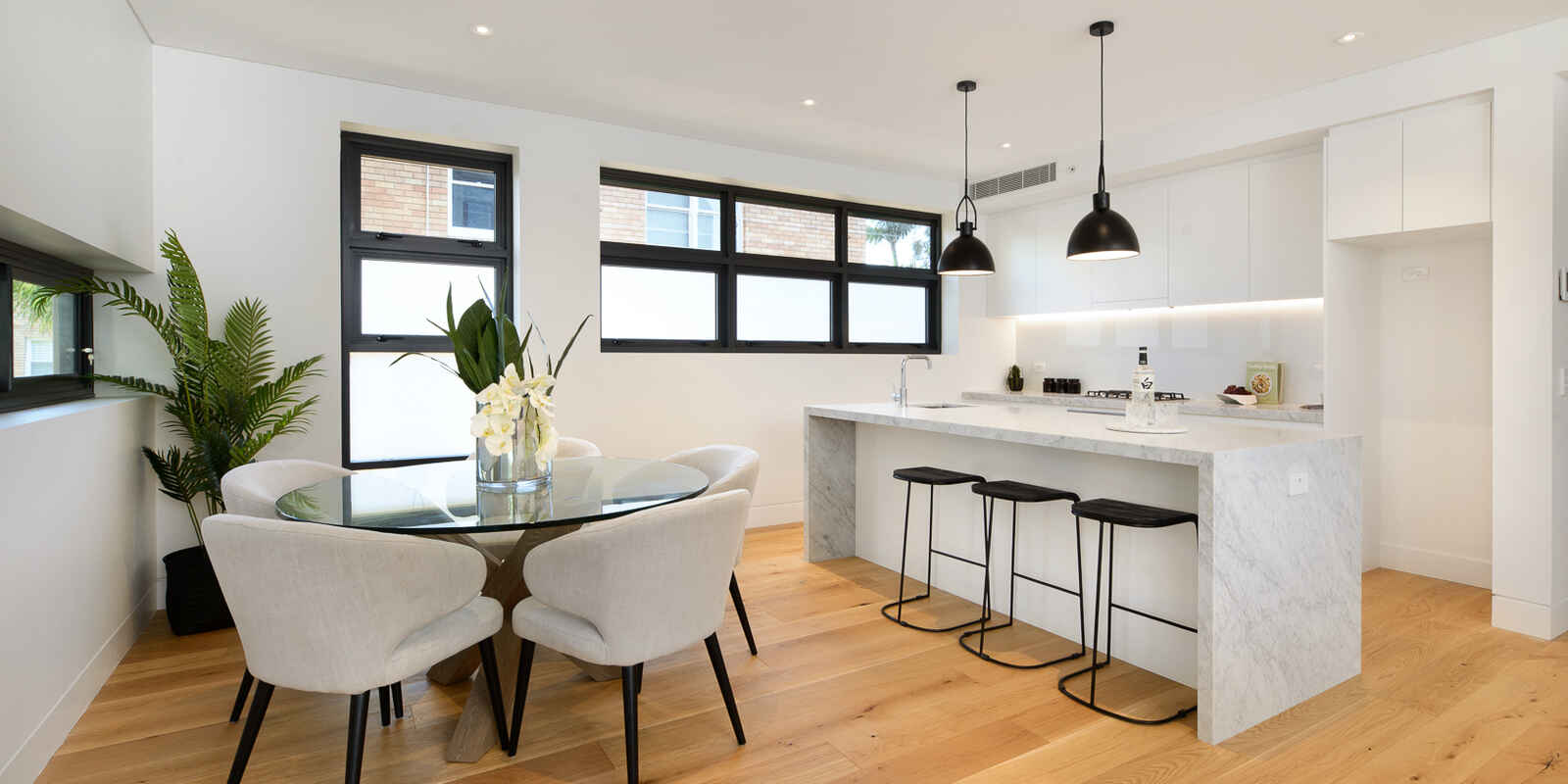 18/211 Military Road Cremorne