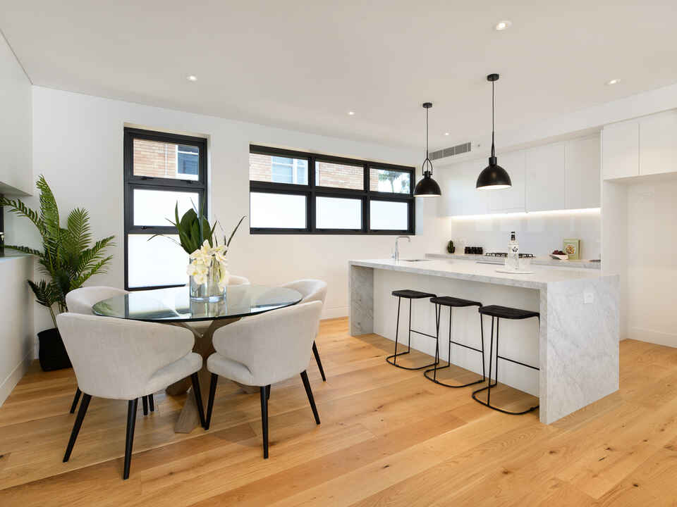 18/211 Military Road Cremorne