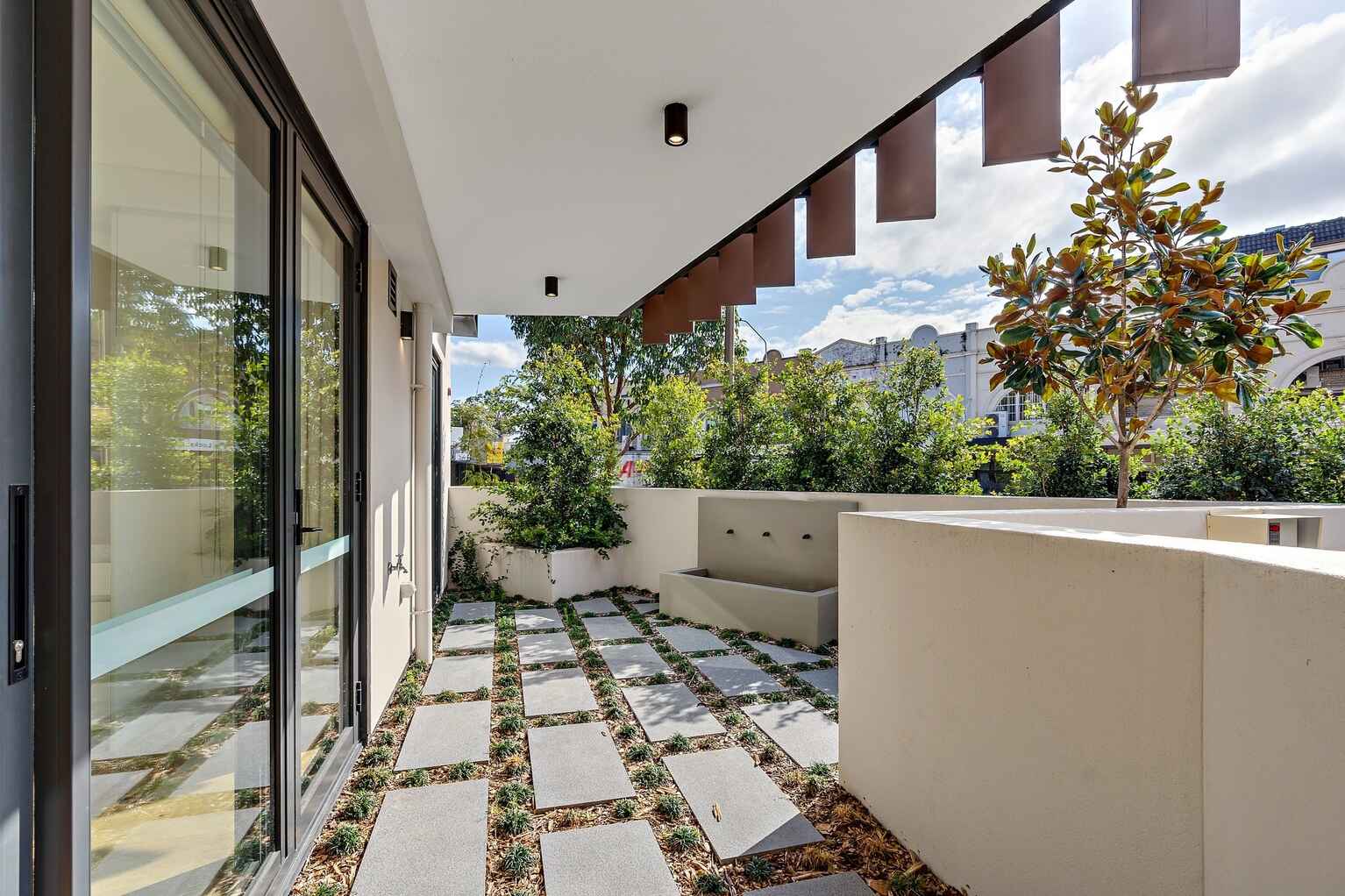 1/211 Military Road Cremorne