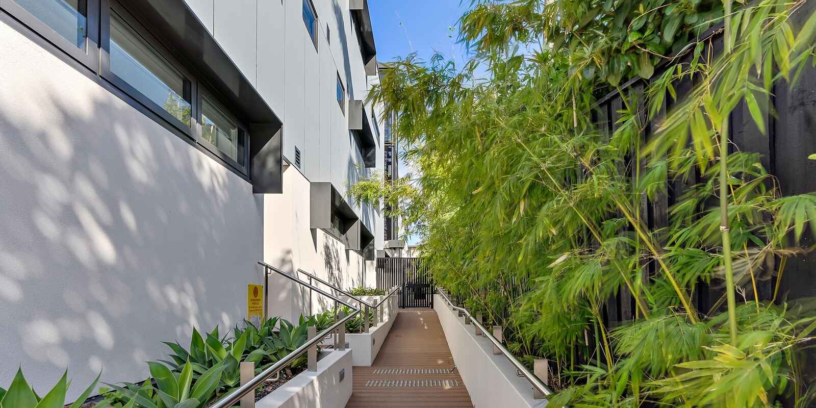 1/211 Military Road Cremorne