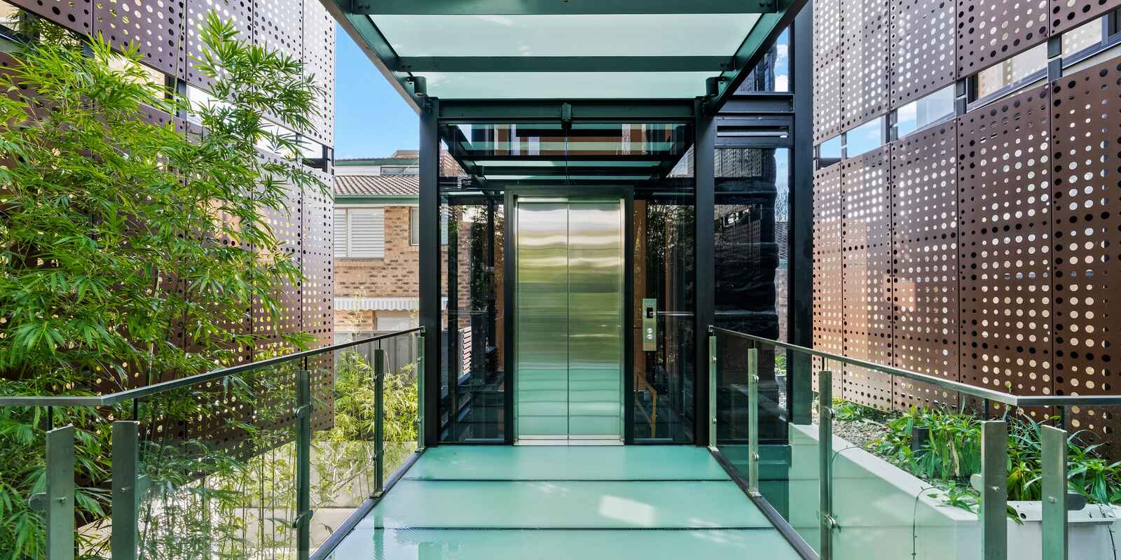 18/211 Military Road Cremorne