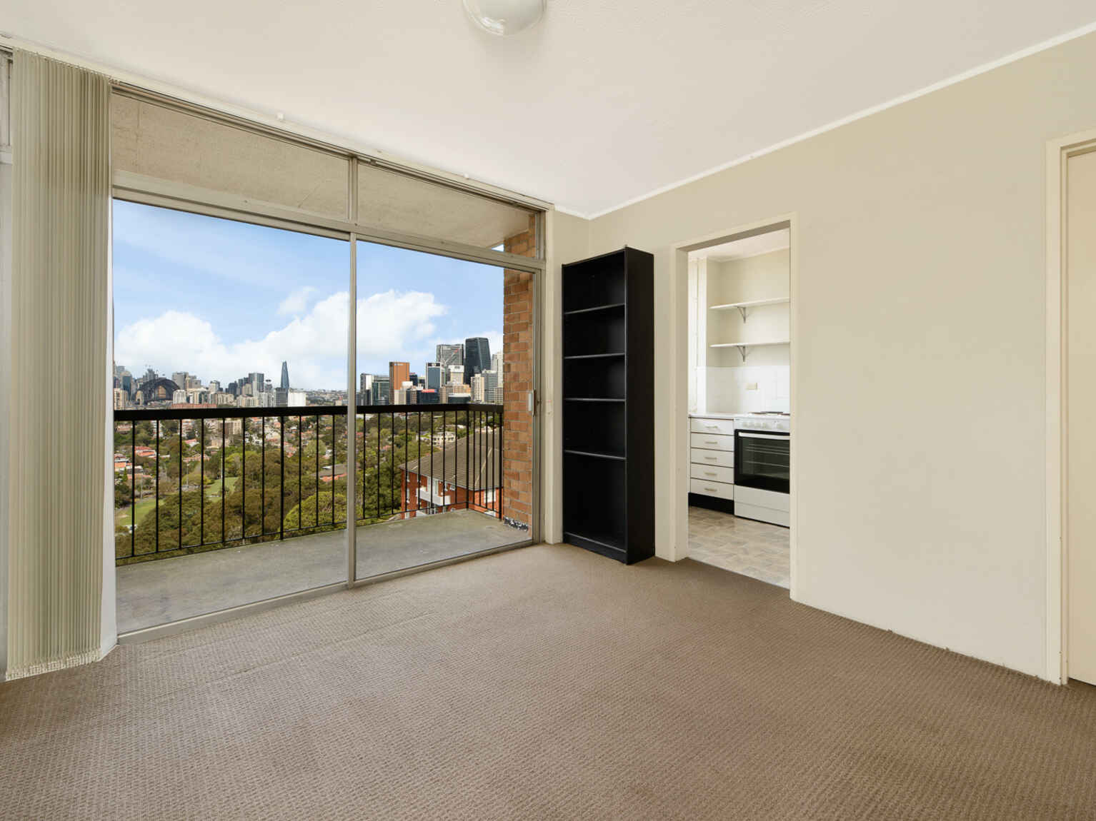 33/88 Bent Street  Neutral Bay