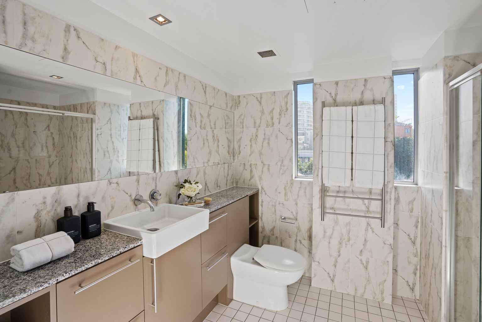 304/88 Berry Street North Sydney