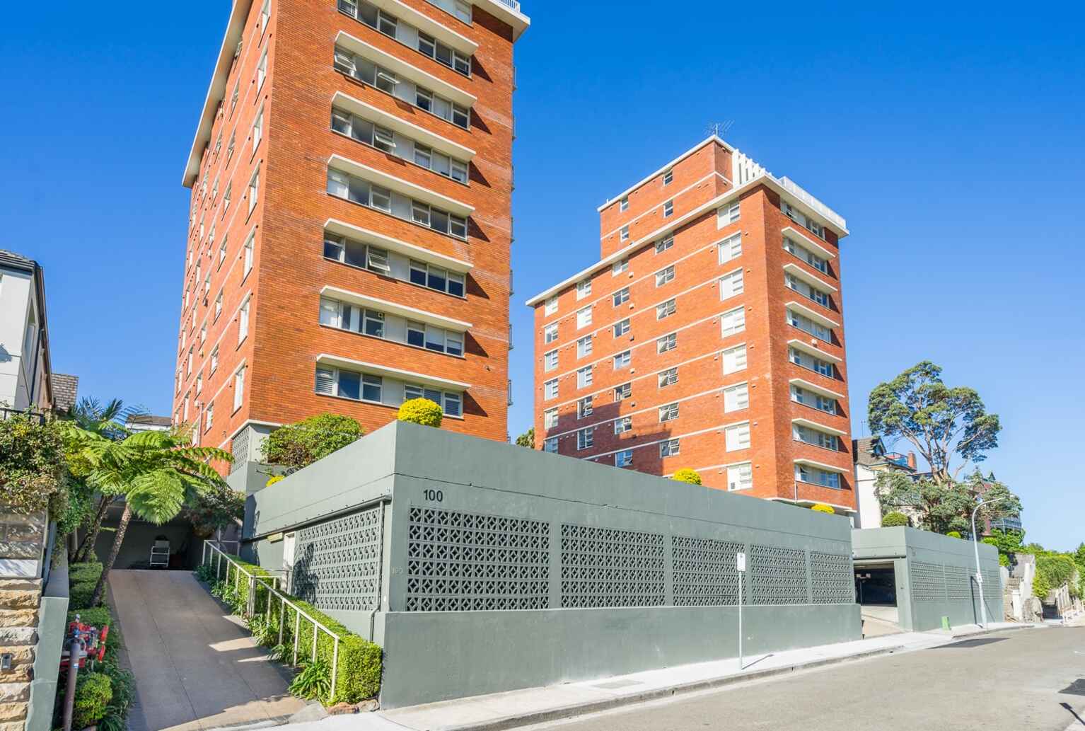 83/100 High Street Kirribilli